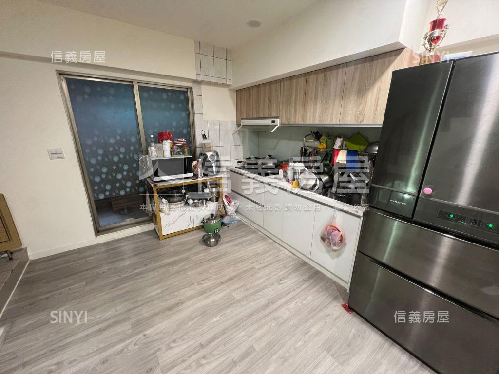 近太原綠園道店住合一房屋室內格局與周邊環境