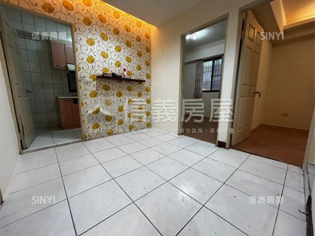 北區捷運綠線首購首選三房房屋室內格局與周邊環境