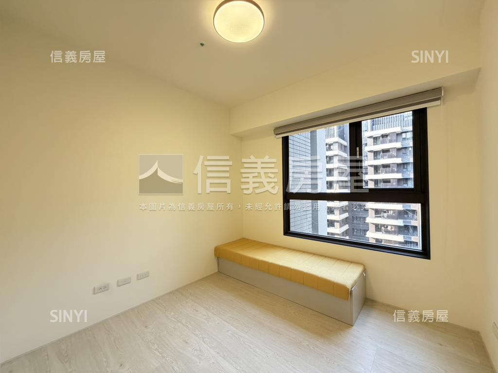 精緻高樓採光文心匯房屋室內格局與周邊環境