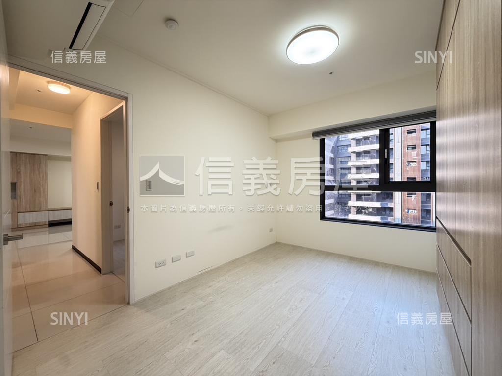 精緻高樓採光文心匯房屋室內格局與周邊環境