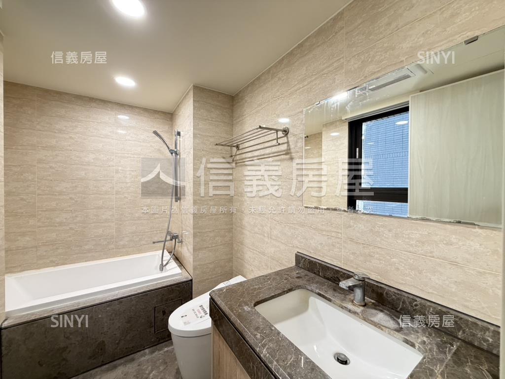 精緻高樓採光文心匯房屋室內格局與周邊環境