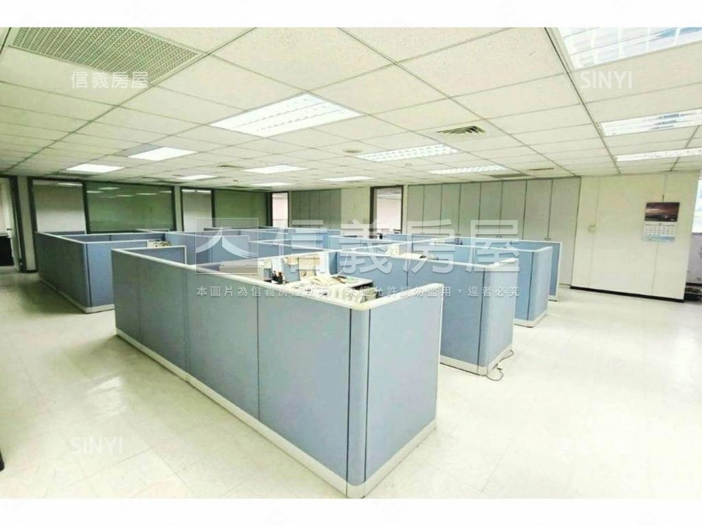 敦北財經▶小巨蛋辦公房屋室內格局與周邊環境