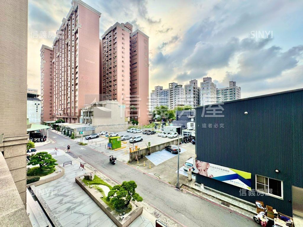 都市璞華裝潢美宅平車房屋室內格局與周邊環境