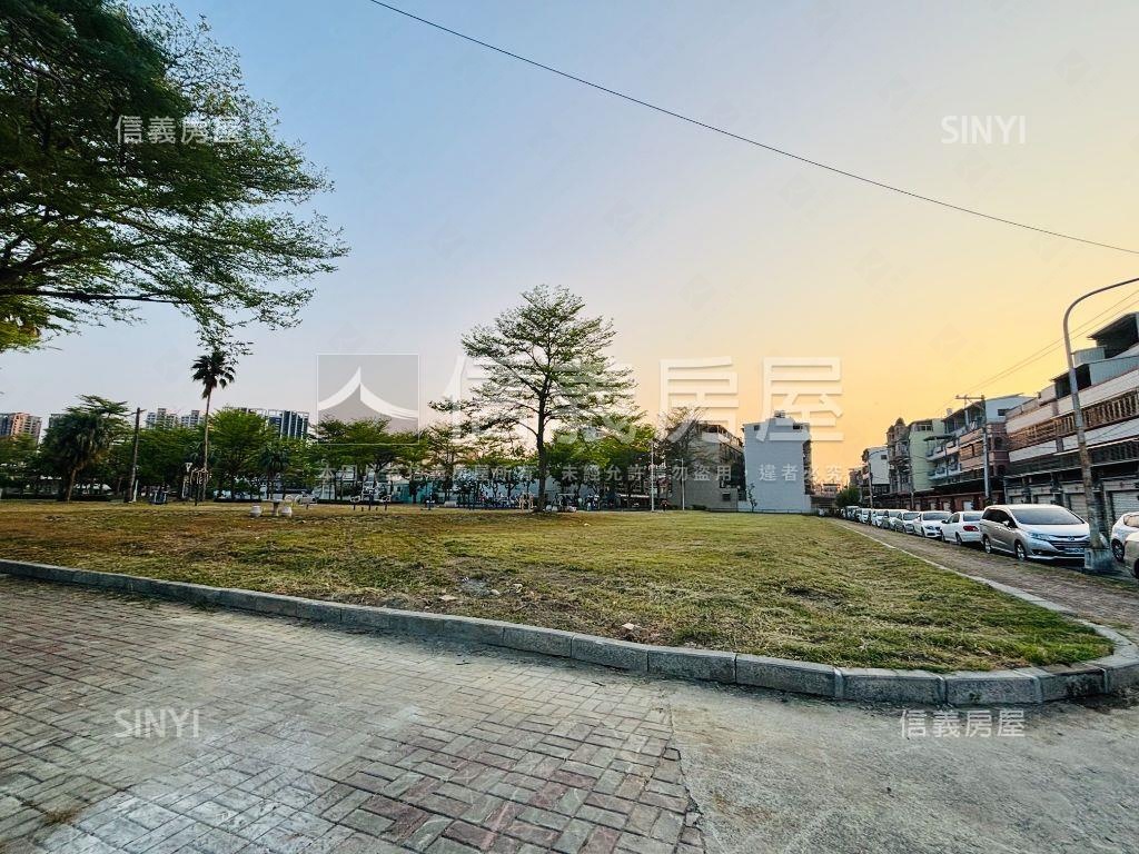 仁雄商圈好厝邊臨路透天房屋室內格局與周邊環境