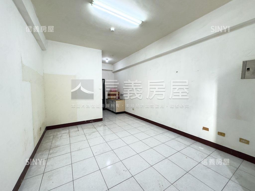 中華大學套房房屋室內格局與周邊環境