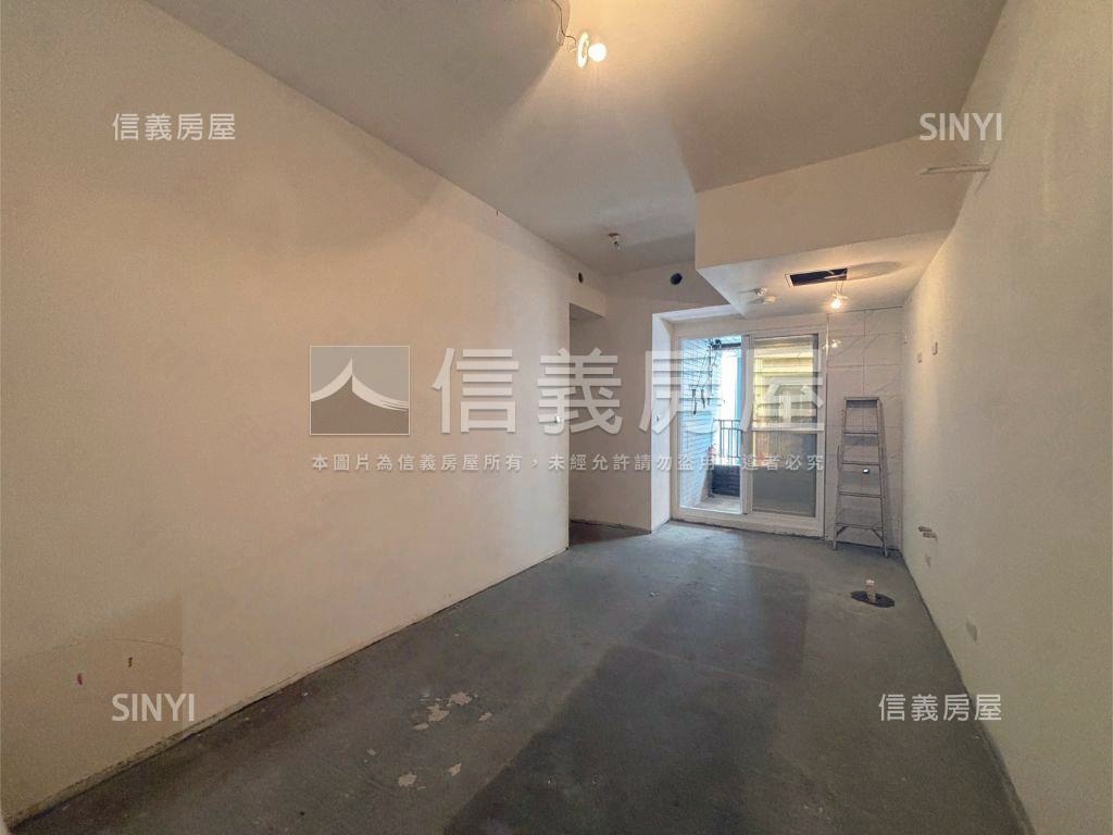 樂洋洋稀有三房車位房屋室內格局與周邊環境