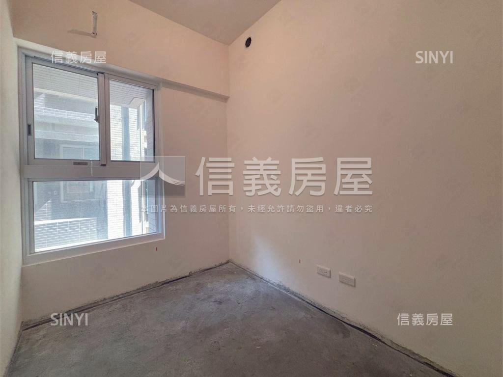 樂洋洋稀有三房車位房屋室內格局與周邊環境