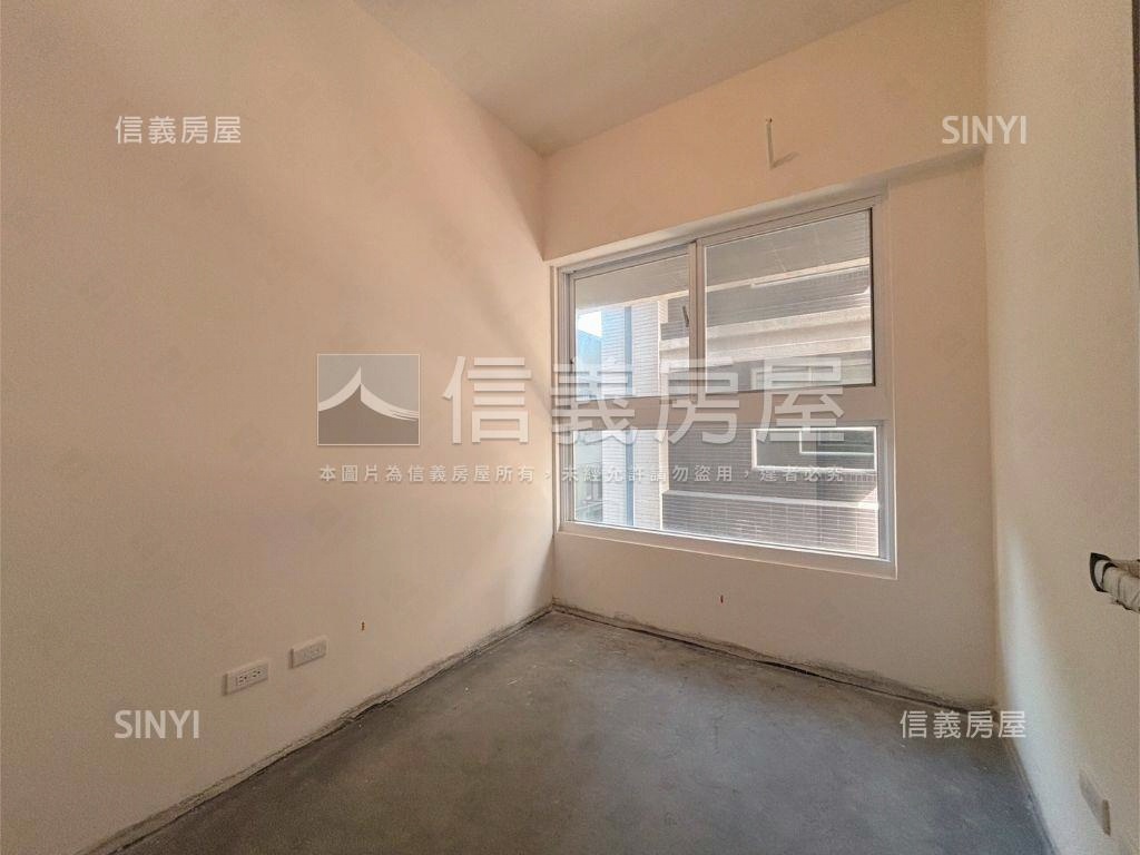 樂洋洋稀有三房車位房屋室內格局與周邊環境