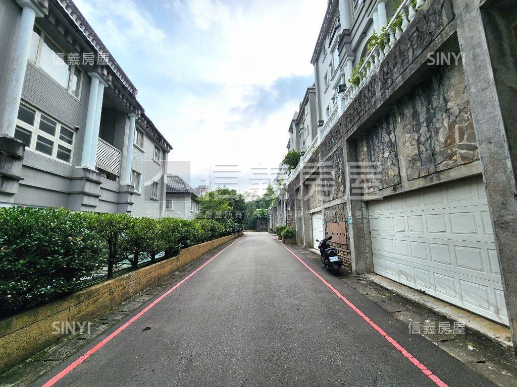 大台北華城歐洲印象１＋２房屋室內格局與周邊環境