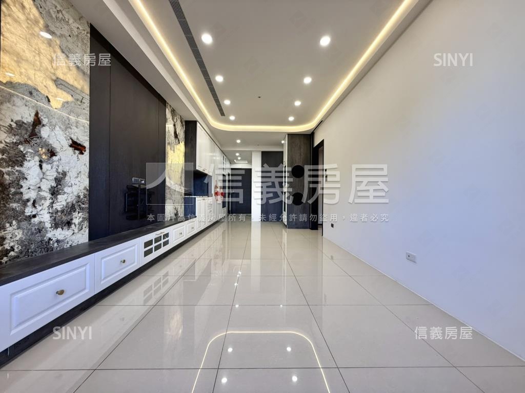 合嘉素晴美裝二房坡平車位房屋室內格局與周邊環境