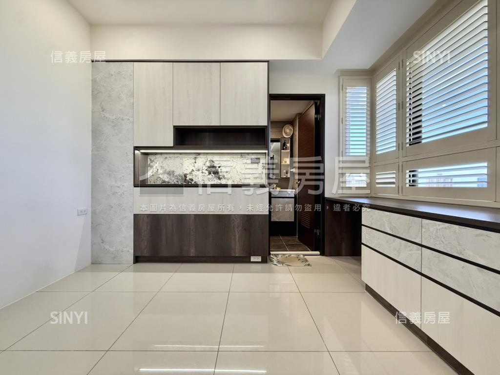 合嘉素晴美裝二房坡平車位房屋室內格局與周邊環境