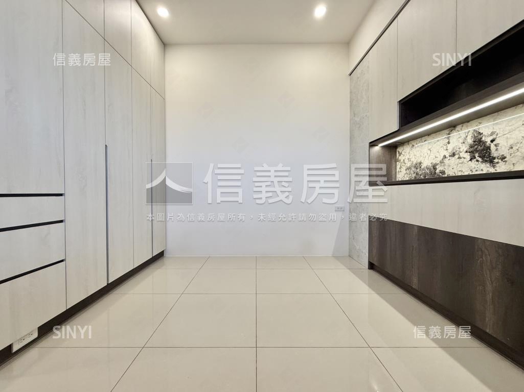 合嘉素晴美裝二房坡平車位房屋室內格局與周邊環境