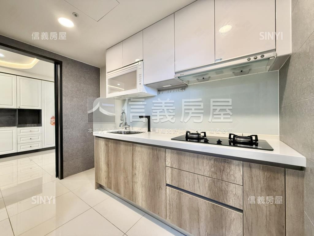 合嘉素晴美裝二房坡平車位房屋室內格局與周邊環境