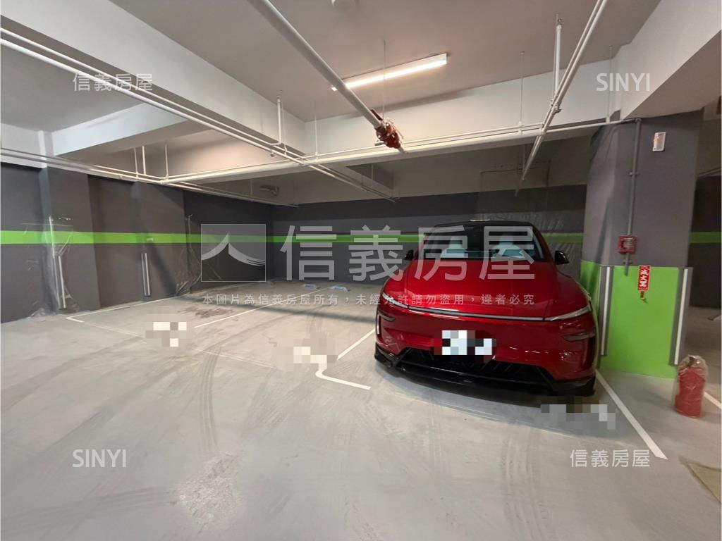 森鉅旭邊間兩房坡平車位房屋室內格局與周邊環境