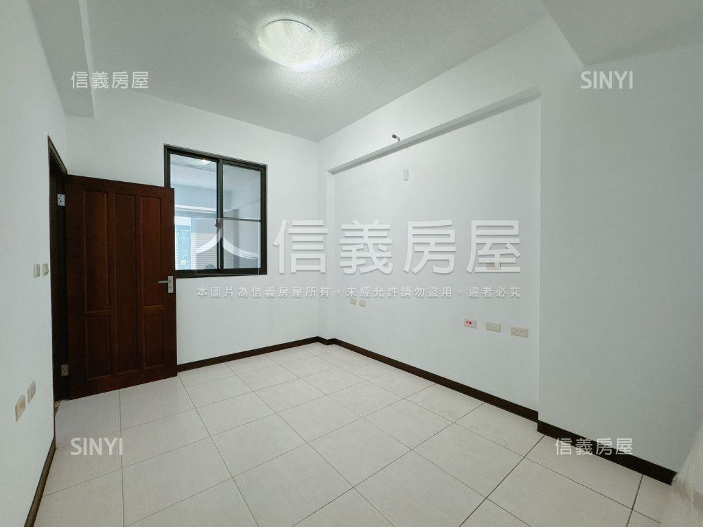 有名堂面寬雙車車墅房屋室內格局與周邊環境