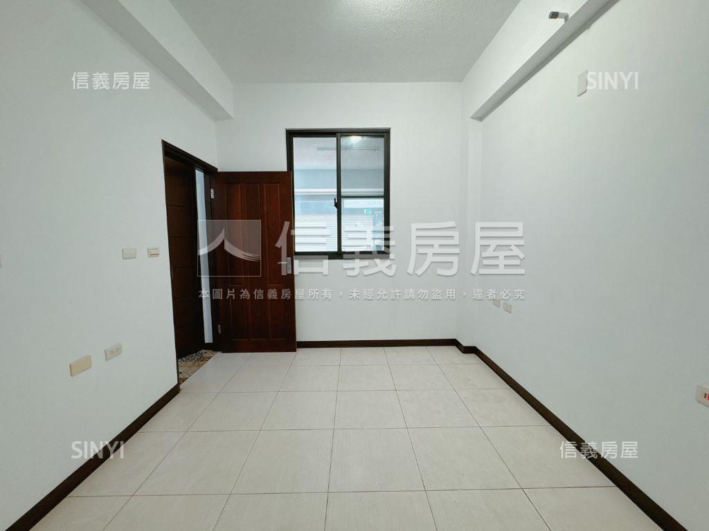 有名堂面寬雙車車墅房屋室內格局與周邊環境