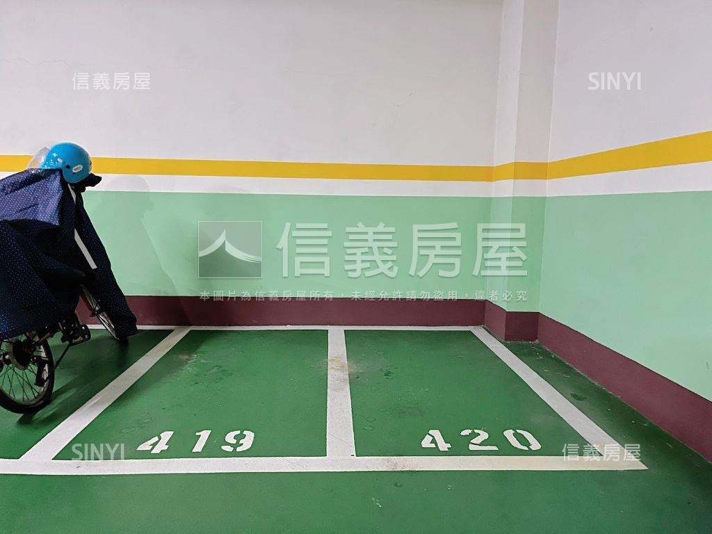 稀有樹仁三街兩房車位房屋室內格局與周邊環境