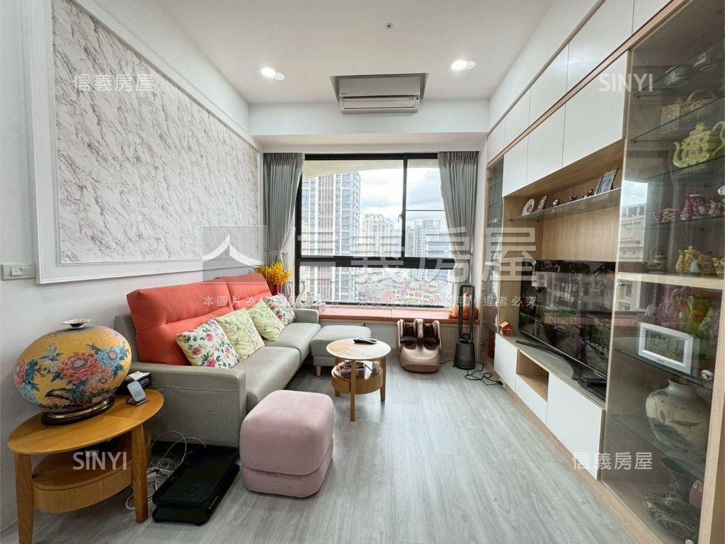 中路漂亮三房附車位房屋室內格局與周邊環境