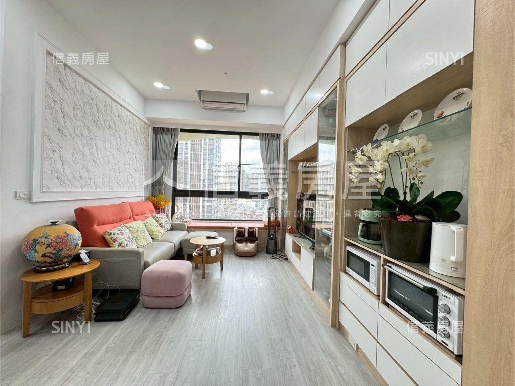 中路漂亮三房附車位房屋室內格局與周邊環境