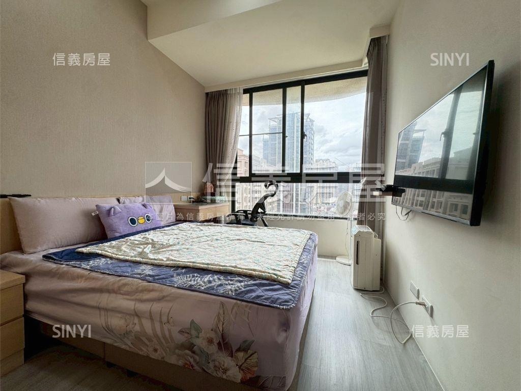 中路漂亮三房附車位房屋室內格局與周邊環境