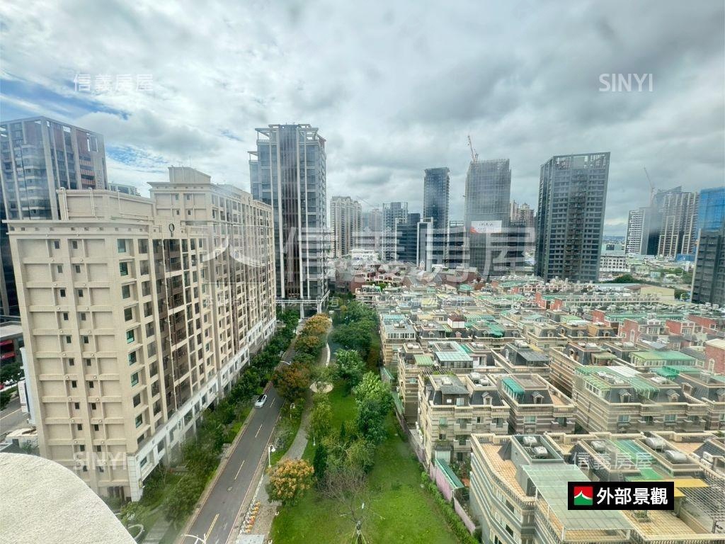 中路漂亮三房附車位房屋室內格局與周邊環境