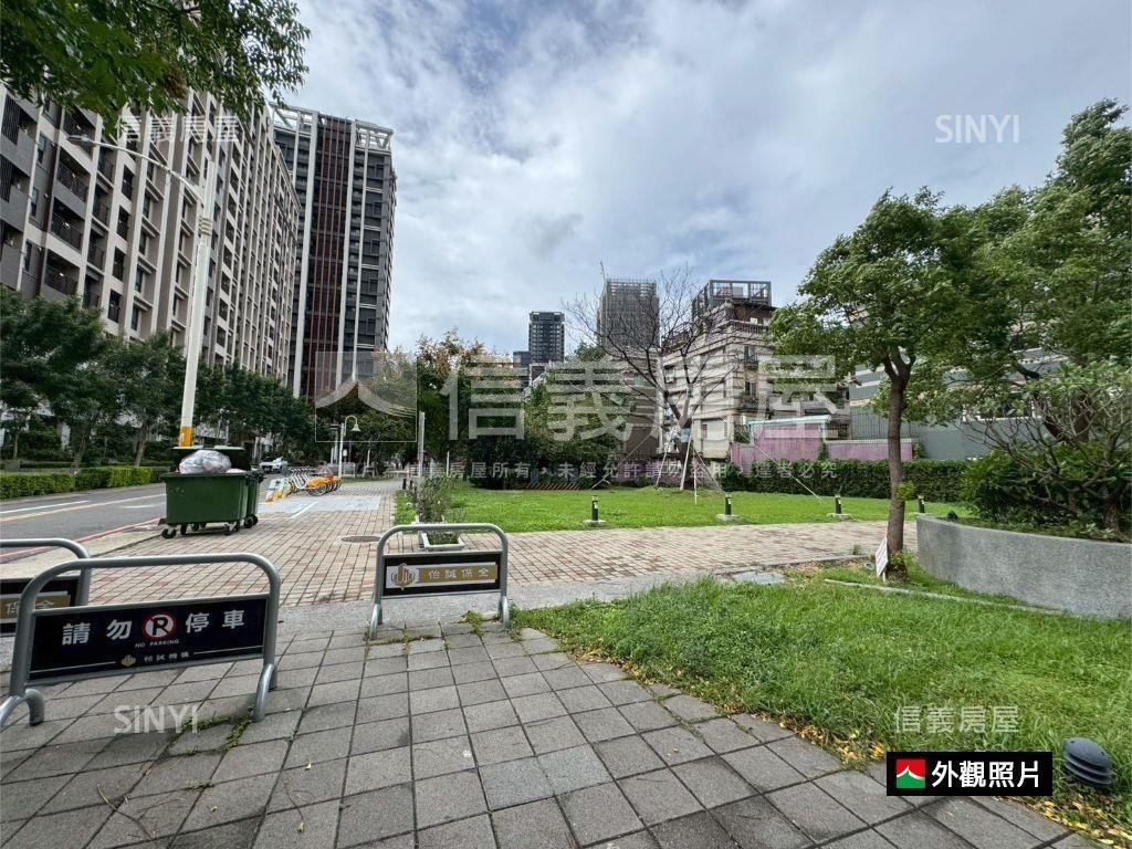 中路漂亮三房附車位房屋室內格局與周邊環境