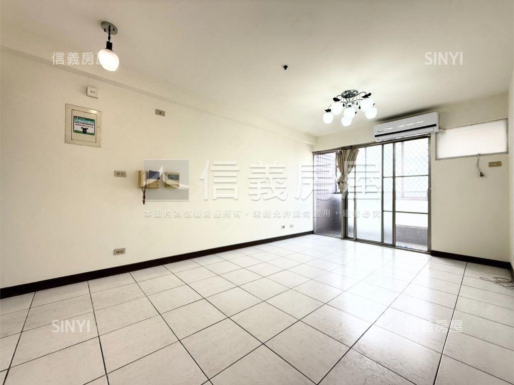 秀朗三房平面車位房屋室內格局與周邊環境