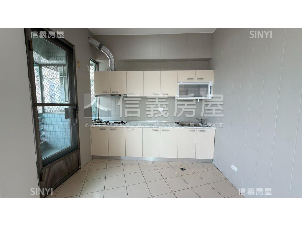 名人山水兩房視野戶採光佳房屋室內格局與周邊環境