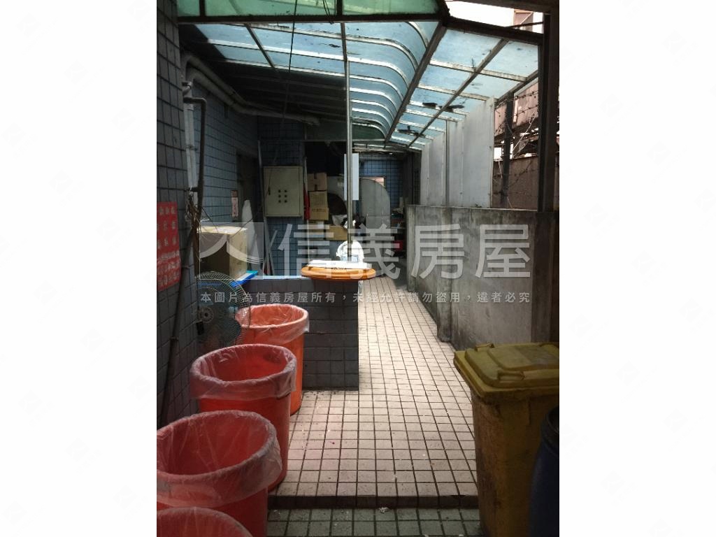 中山三民小資套房房屋室內格局與周邊環境