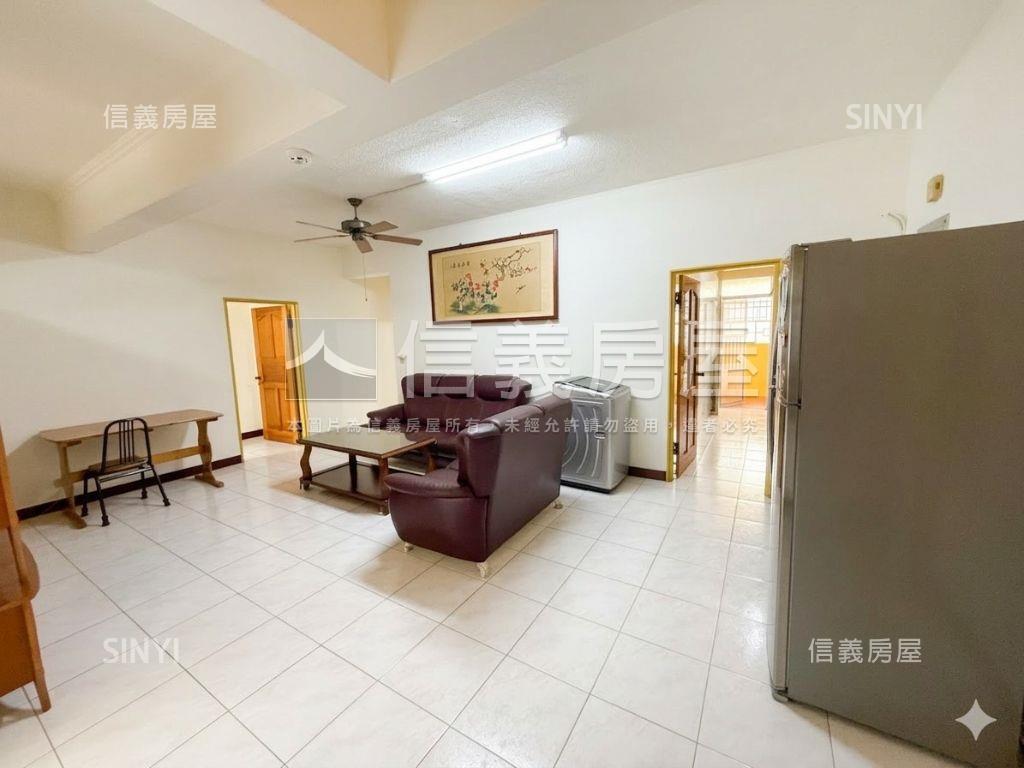 東區國泰一層一戶邊間美寓房屋室內格局與周邊環境