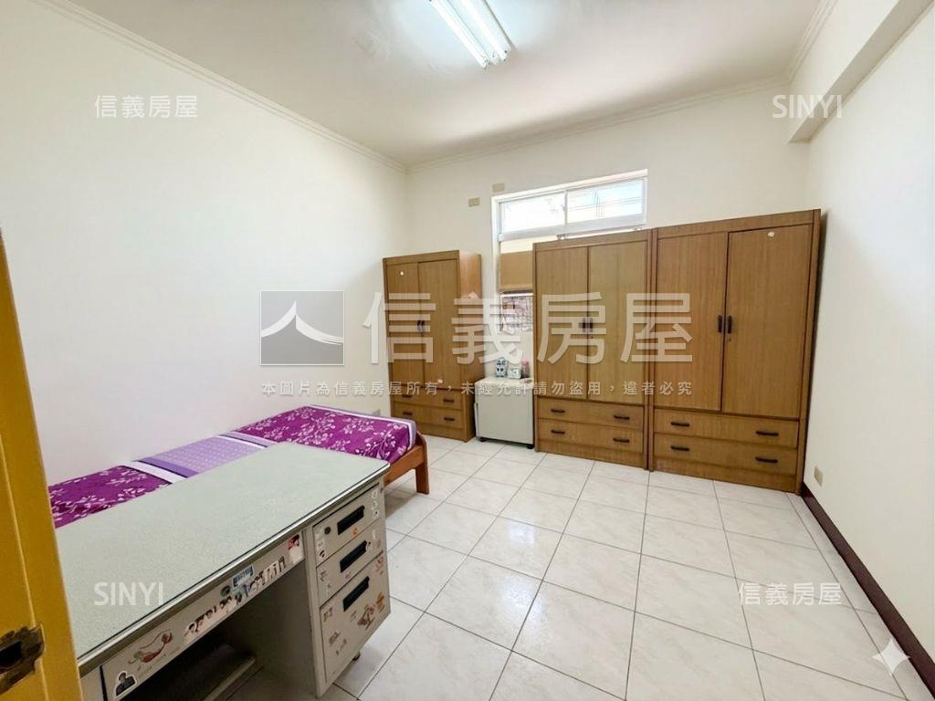 東區國泰一層一戶邊間美寓房屋室內格局與周邊環境