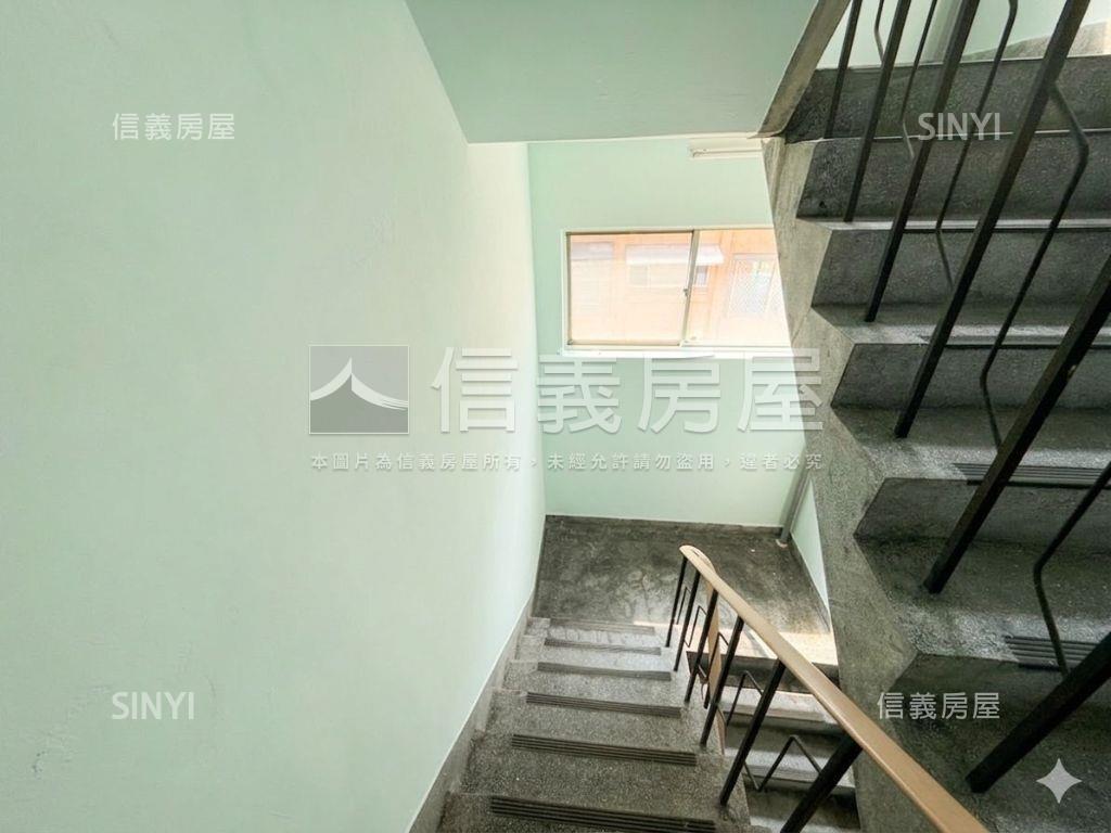 東區國泰一層一戶邊間美寓房屋室內格局與周邊環境