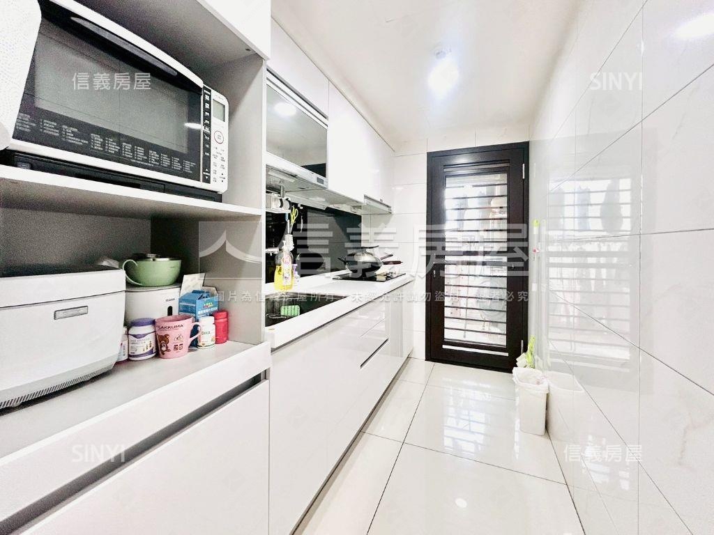 ＭＹ勝美三房平車稀有宅房屋室內格局與周邊環境