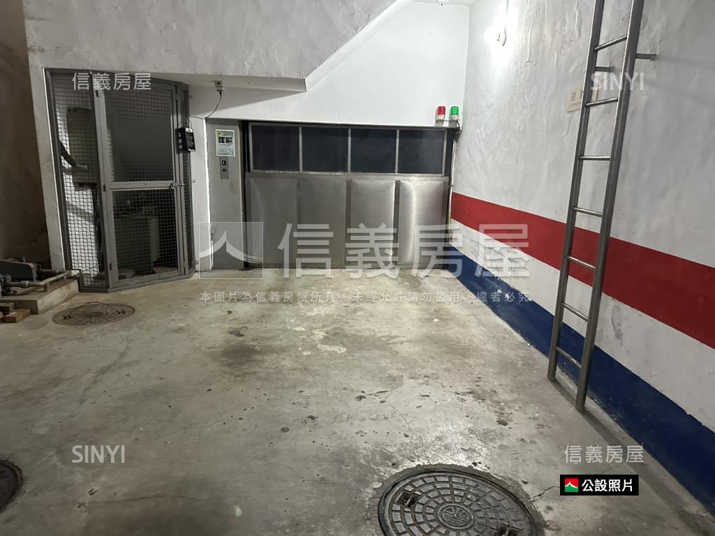 近捷運學校挑高１＋１房房屋室內格局與周邊環境