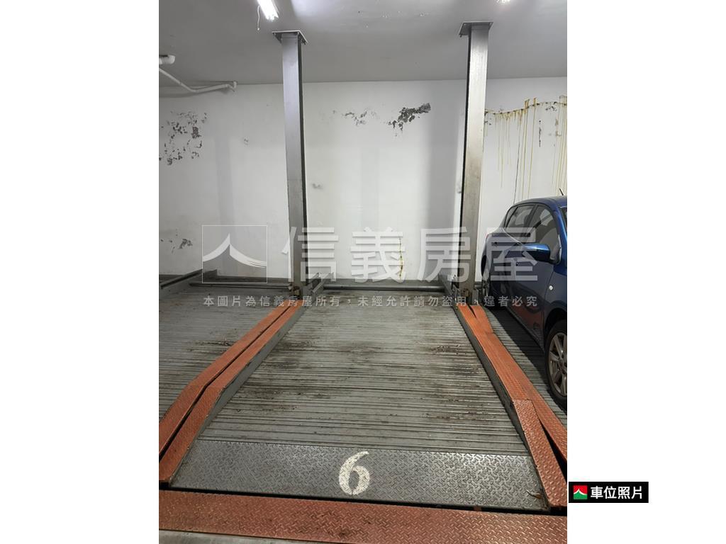 近捷運學校挑高１＋１房房屋室內格局與周邊環境