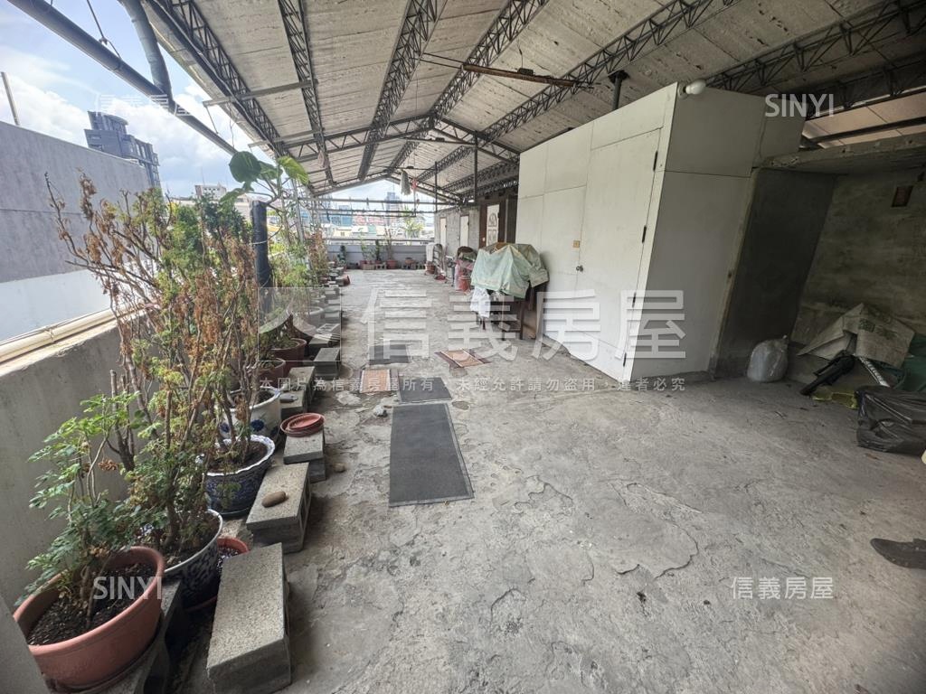 正文林路商一透天房屋室內格局與周邊環境