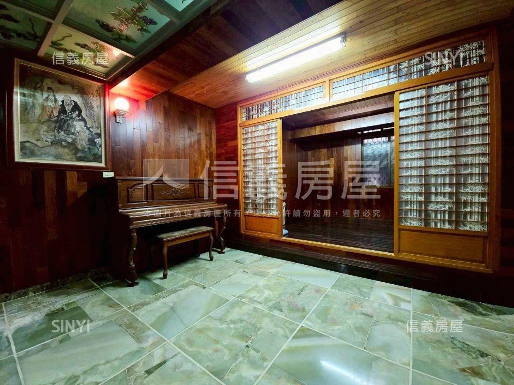 成功國中正對面●金店面房屋室內格局與周邊環境