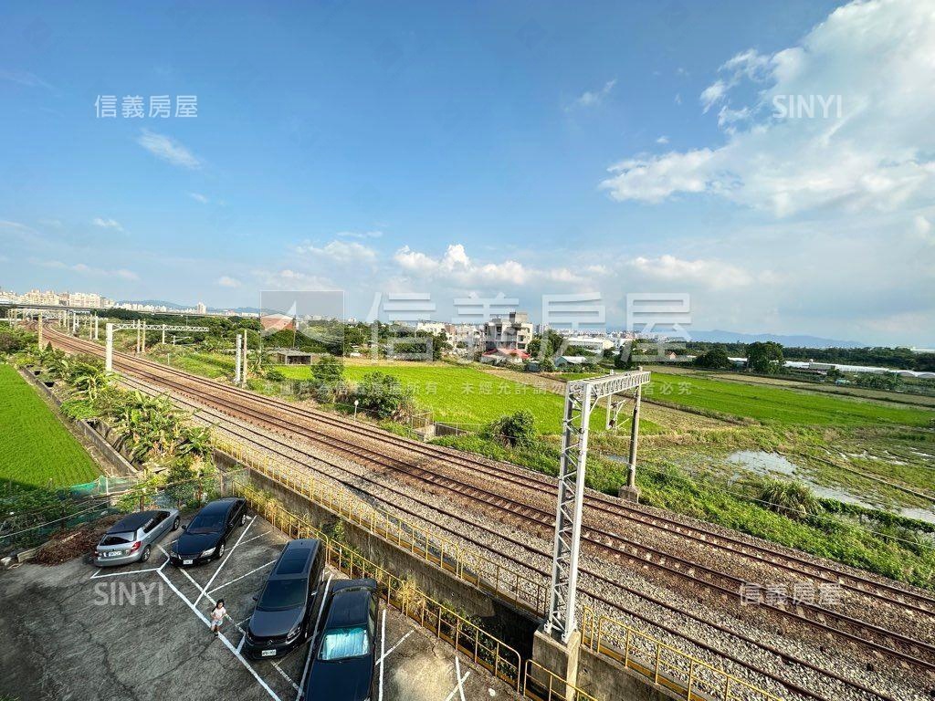 近魚中魚水族賣場三房公寓房屋室內格局與周邊環境