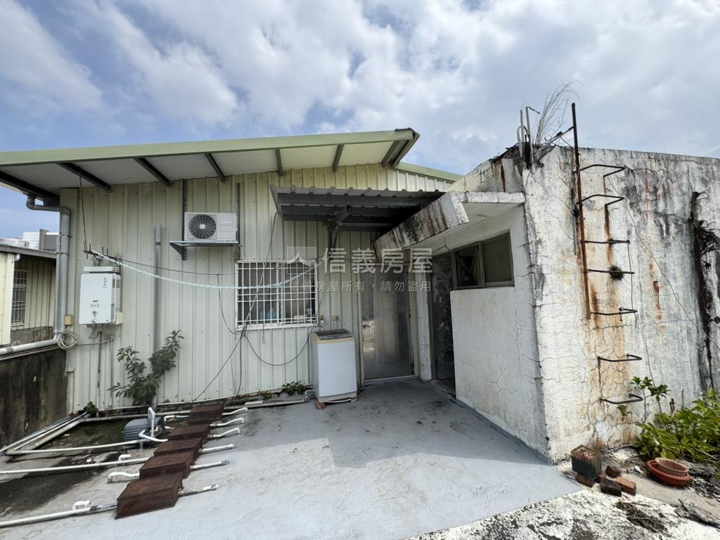 專任＿仁愛國宅房屋室內格局與周邊環境