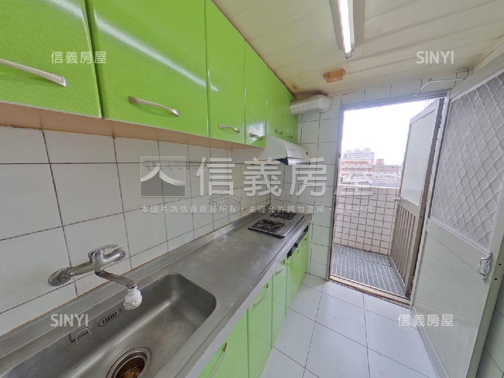 金馬高樓水噹噹三房房屋室內格局與周邊環境