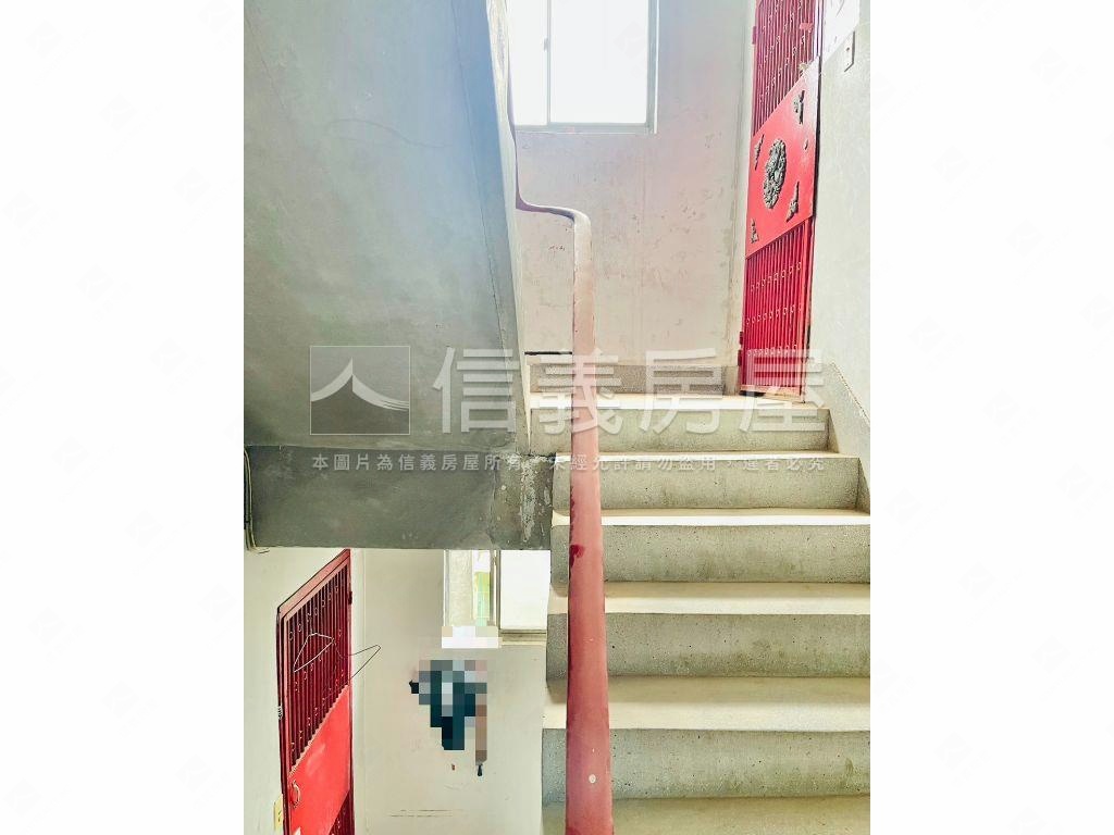 微風徐徐綠景邊間４房房屋室內格局與周邊環境