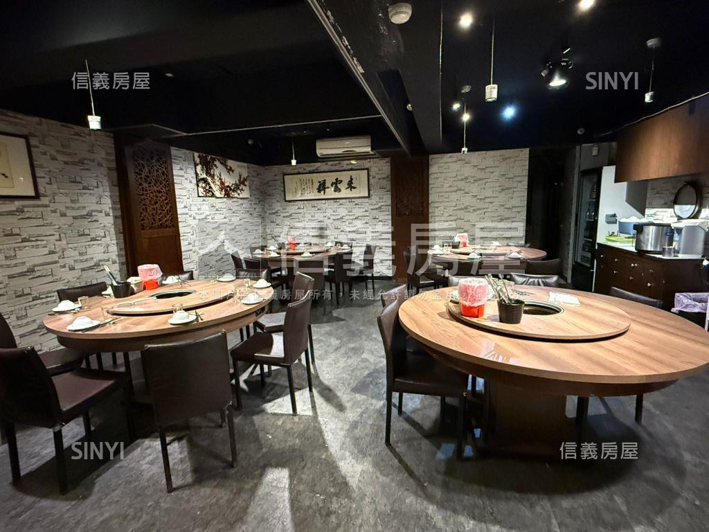 正吉林路面寬。川郎海鮮鋪房屋室內格局與周邊環境