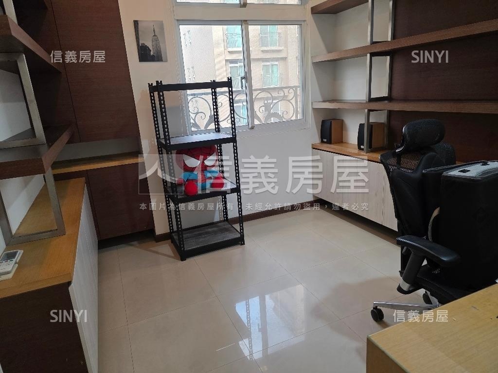 如意滿堂質感四房坡平車位房屋室內格局與周邊環境