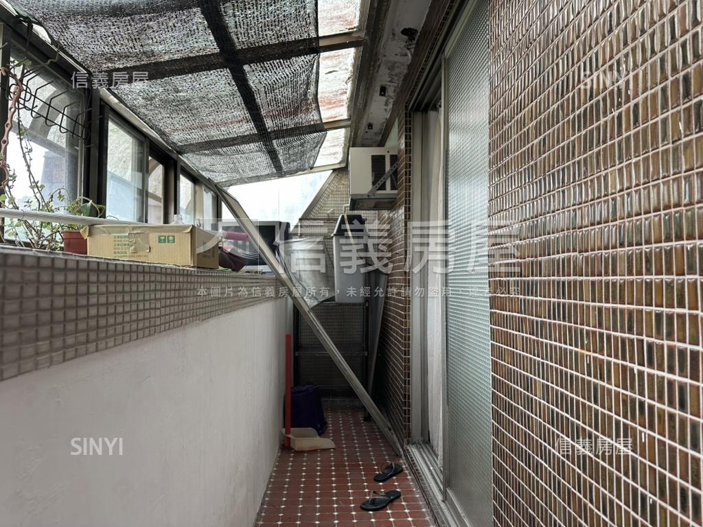 稀有文山區市中心電梯兩房房屋室內格局與周邊環境