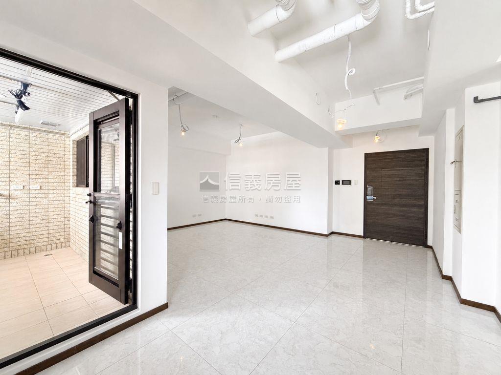 可看屋全坤１０１Ａ１九樓房屋室內格局與周邊環境