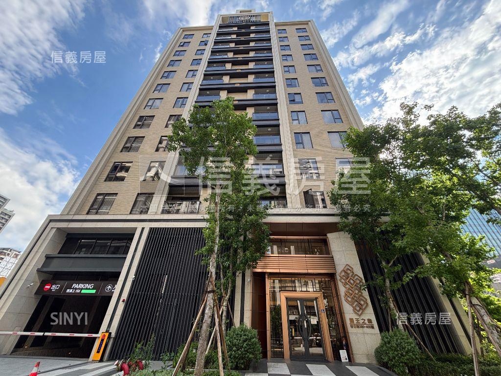 小檜溪美裝潢３房車位房屋室內格局與周邊環境