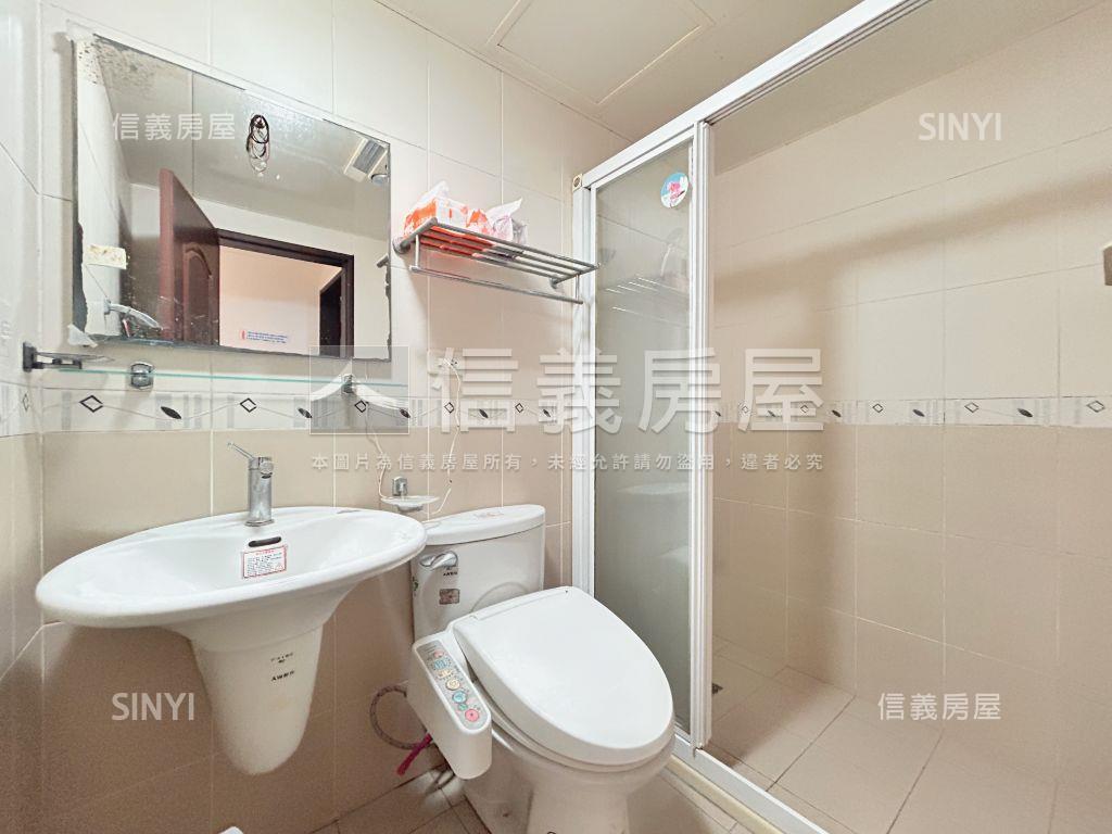 Ａ９專任活力城兩房車位房屋室內格局與周邊環境