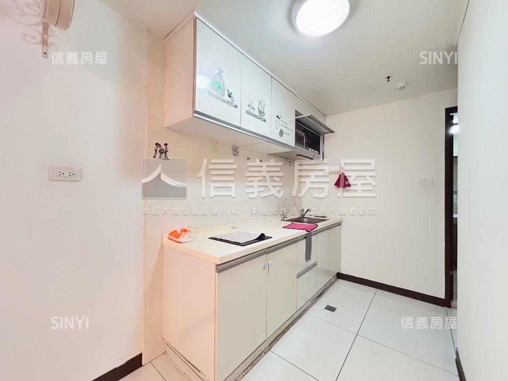 Ａ９專任活力城兩房車位房屋室內格局與周邊環境