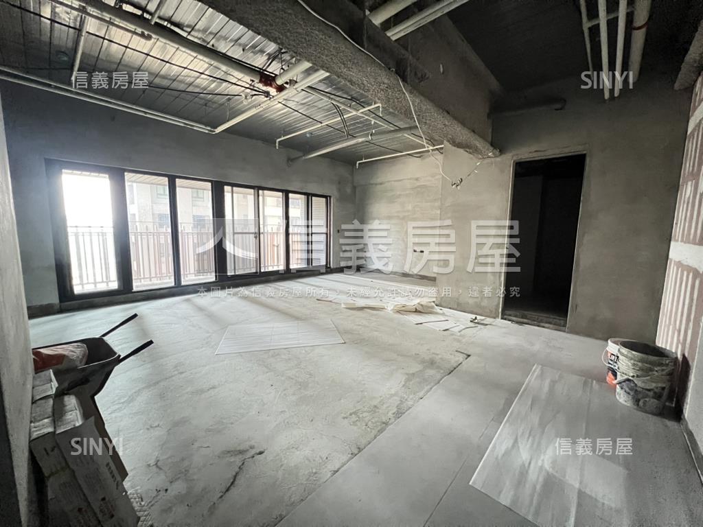 華人匯Ａ１－１３非毛胚房屋室內格局與周邊環境