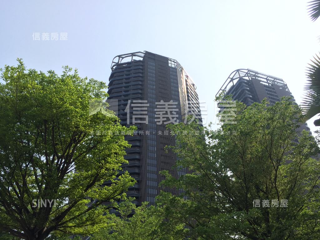 華人匯Ａ１－１３非毛胚房屋室內格局與周邊環境